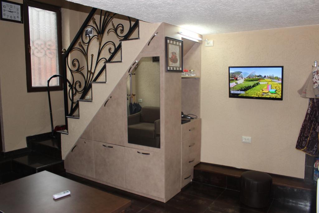 Apartment Anzi Batumi Rum bild